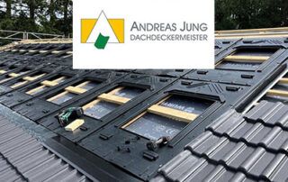 Photovoltaik Indachmodule mit Andreas Jung Logo davor