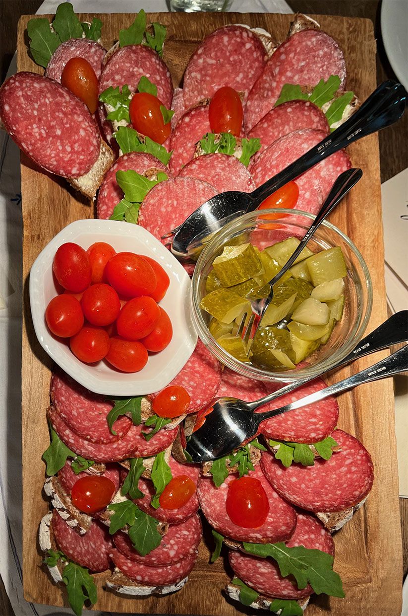 Wurstplatte_im_Makens_Hoff Schnittchen im Makens Hoff