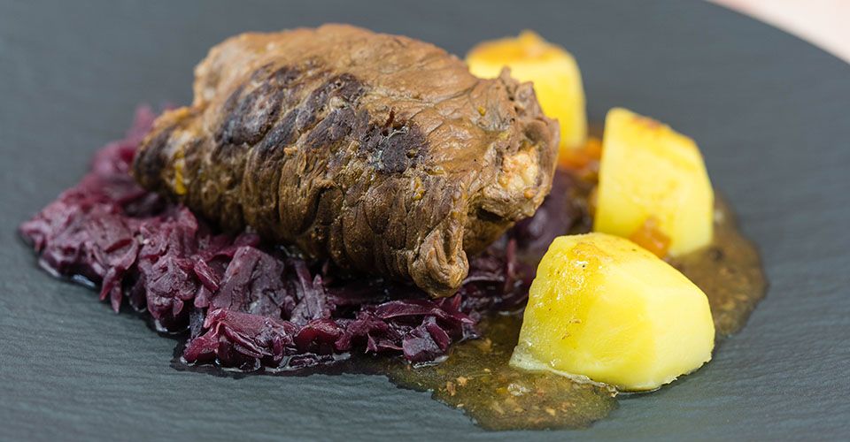 Rouladenbuffet Nordheide Rouladen mit Rotkohl